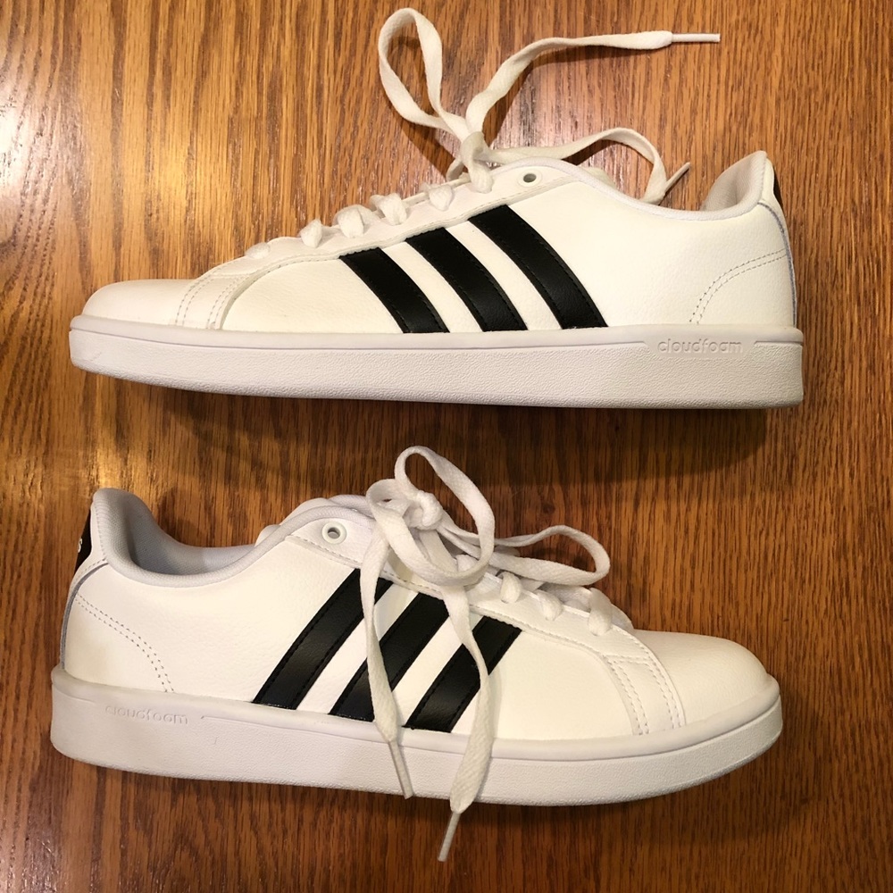 Women's Adidas Advantage Stripes Sneakers